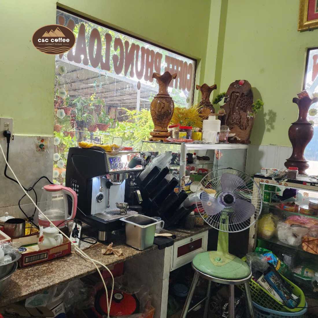 Đối tác chị Thuận ở Mũi Né Bình Thuận -Nhượng quyền xe cafe pha máy