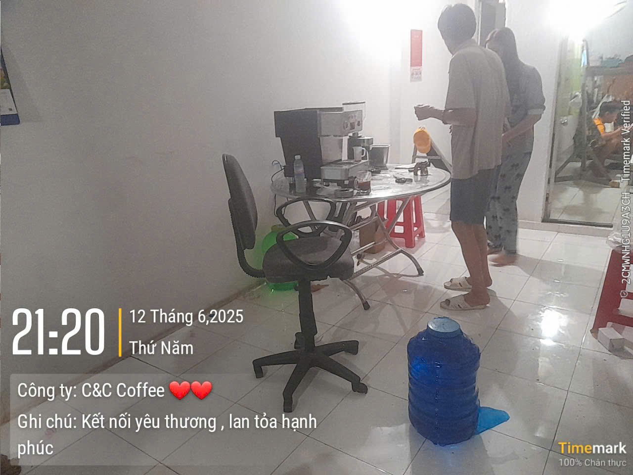 MƯA GIÓ KHÔNG LÀM CHÙN BƯỚC – LÝ TƯỞNG GIỮ VỮNG NIỀM TIN