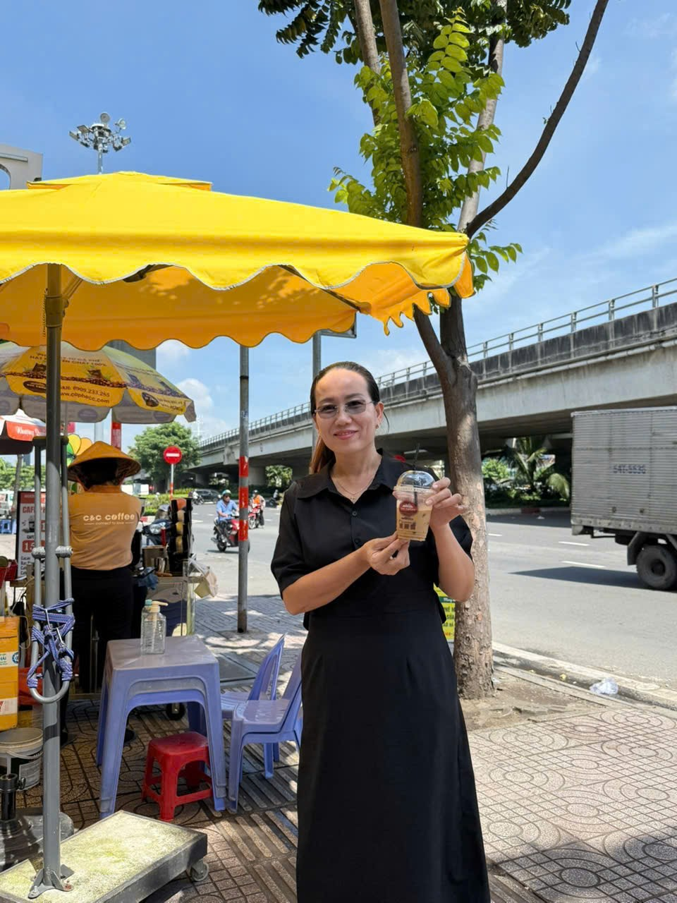 Thanh xuân rực rỡ – Tuổi trẻ C&#038;C Coffee