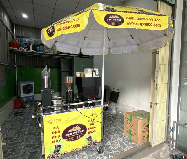Người bán cà phê cần gì để có khách