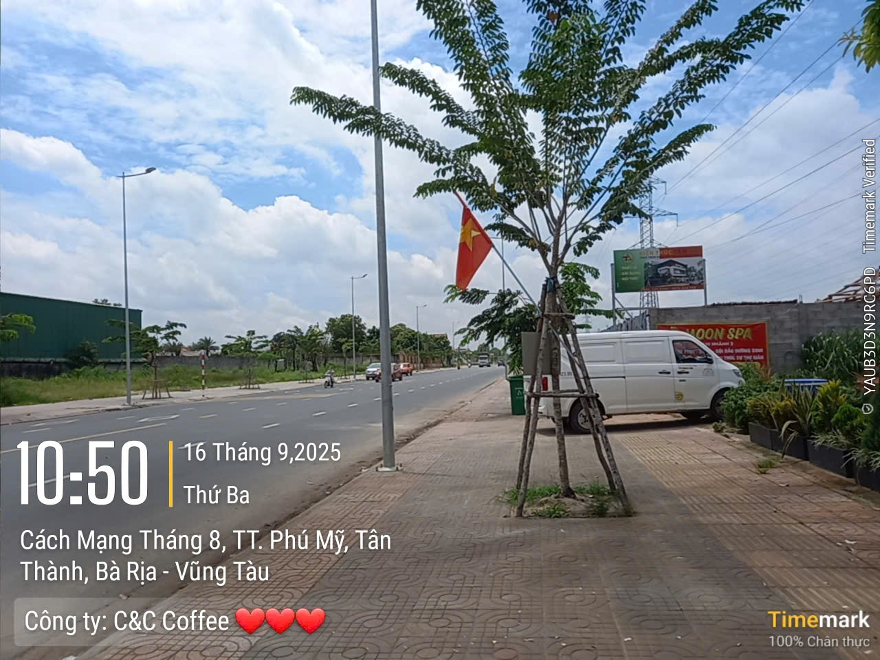 Chúc mừng Chị Lệ Thu tại Phú Mỹ đã trở thành đối tác của mô hình Nhượng quyền Cà phê pha máy C&#038;C Coffee!